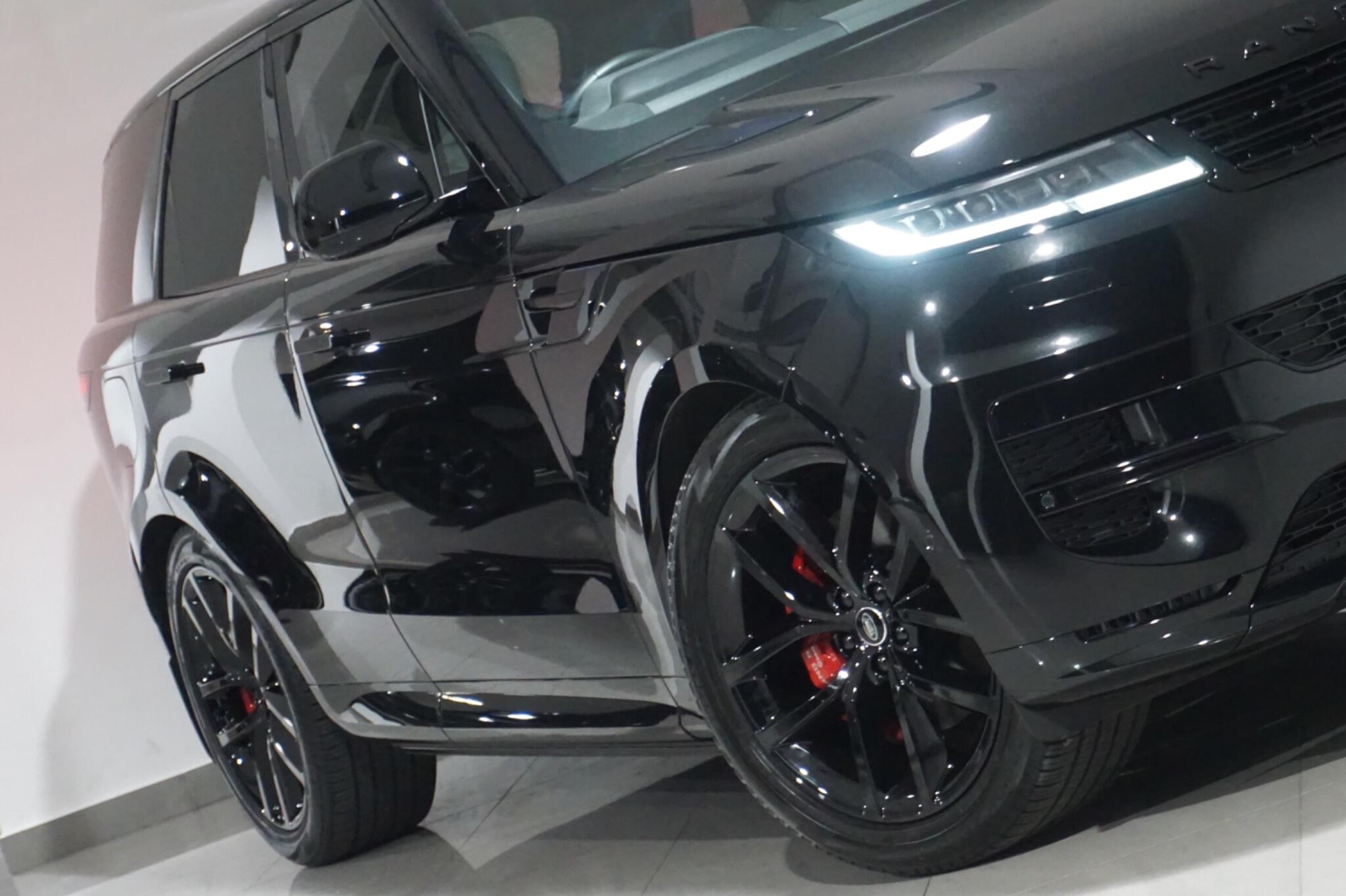 Land Rover Range Rover Sport 3.0 D300 MHEV Dynamic SE Auto 4WD Euro 6 (s/s) 5dr